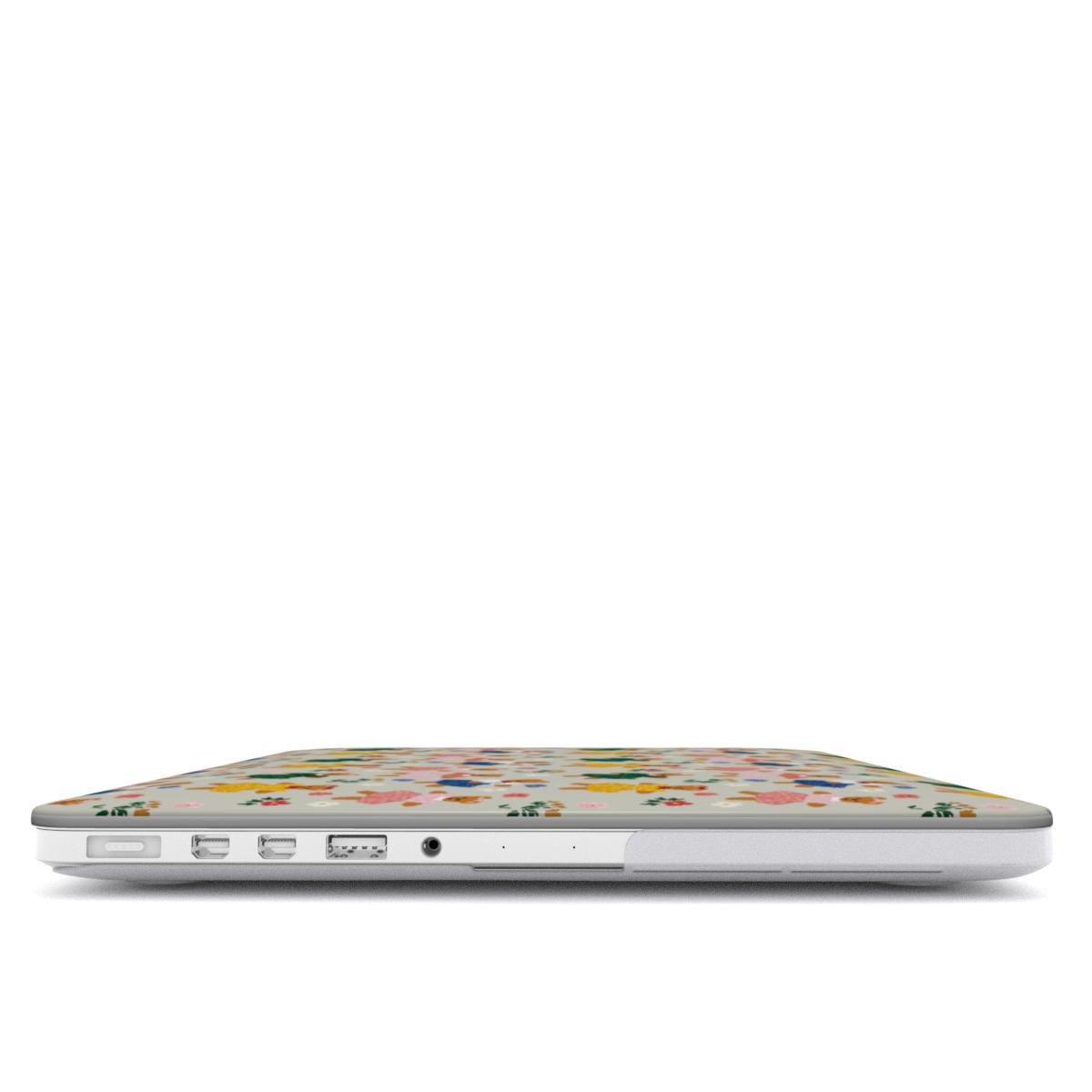 DOLLY BEAR GARDEN MacBook Case