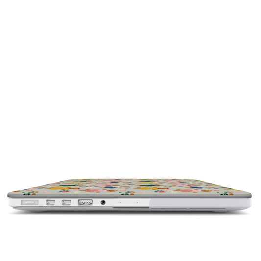DOLLY BEAR GARDEN MacBook Case