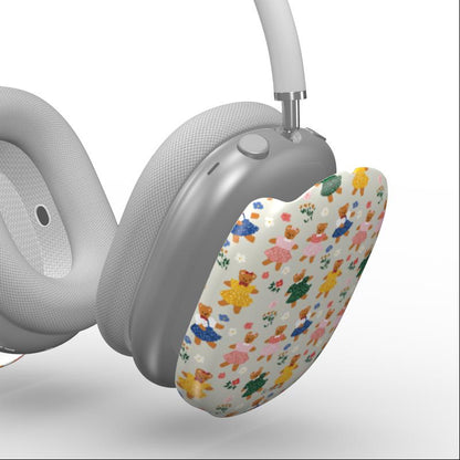 DOLLY BEAR GARDEN AirPods Max Case